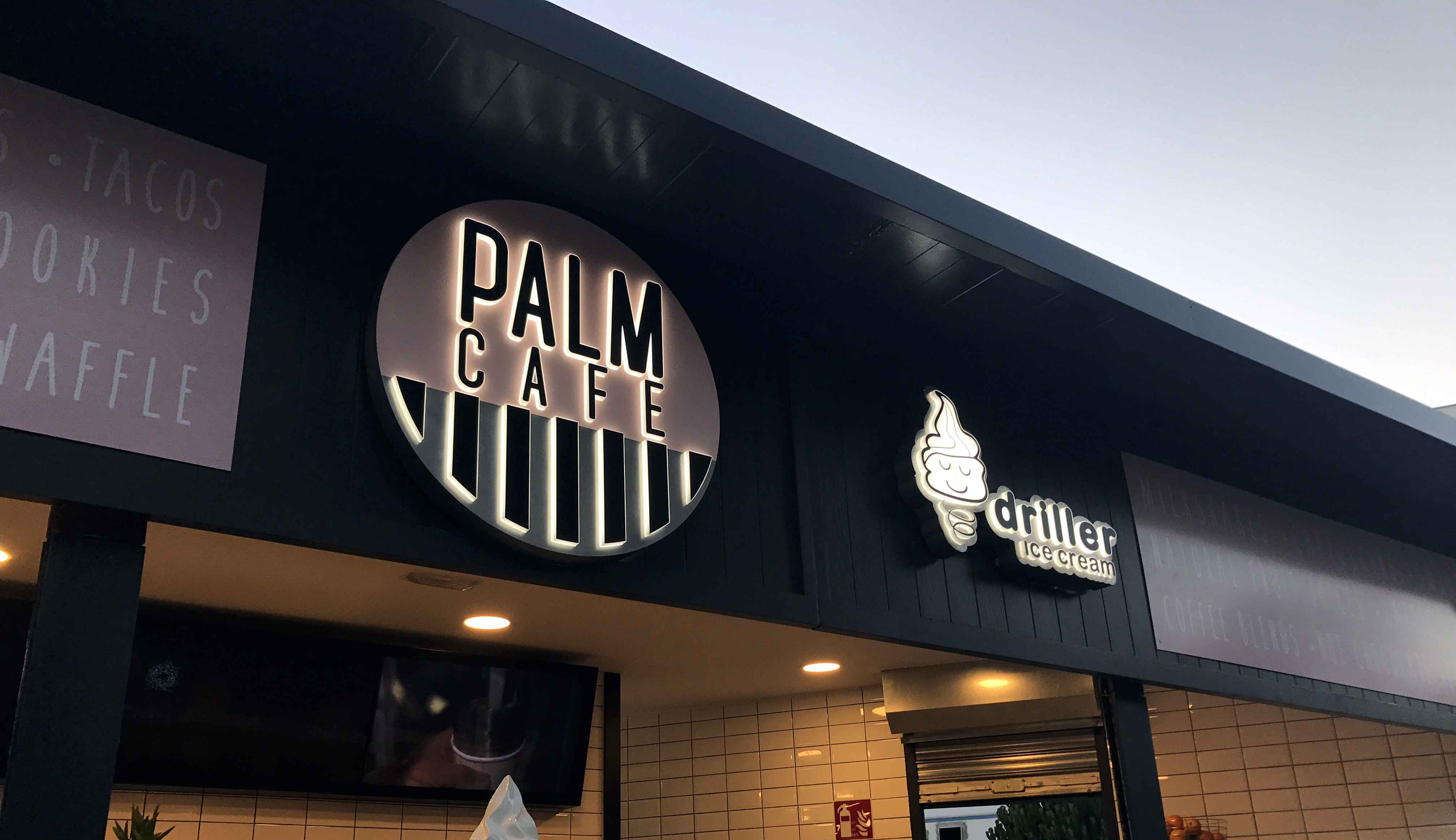 Palm Cafe